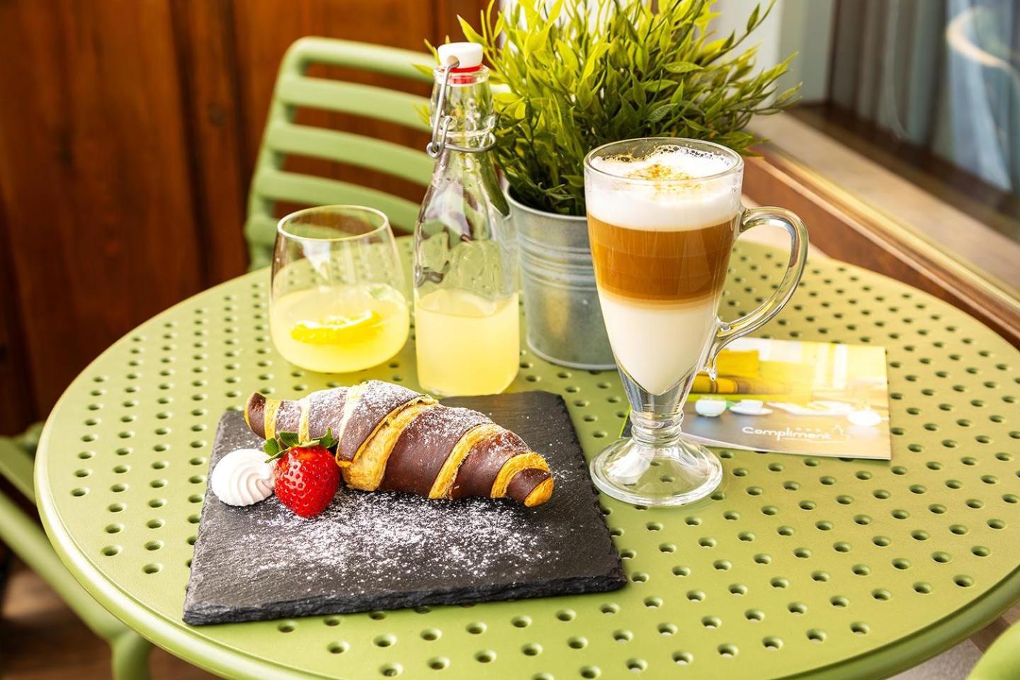 Hotel Compliment Tryavna Dış mekan fotoğraf